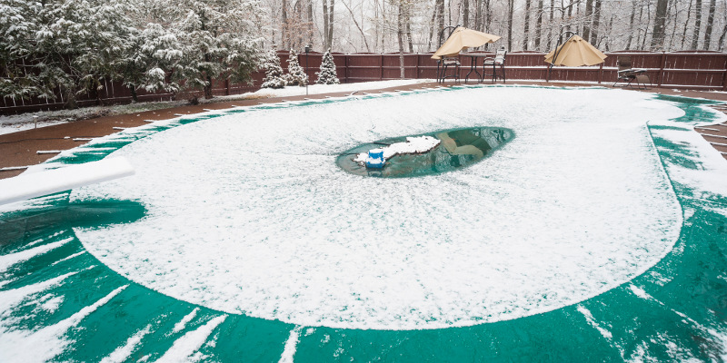 Types of Winter Pool Covers