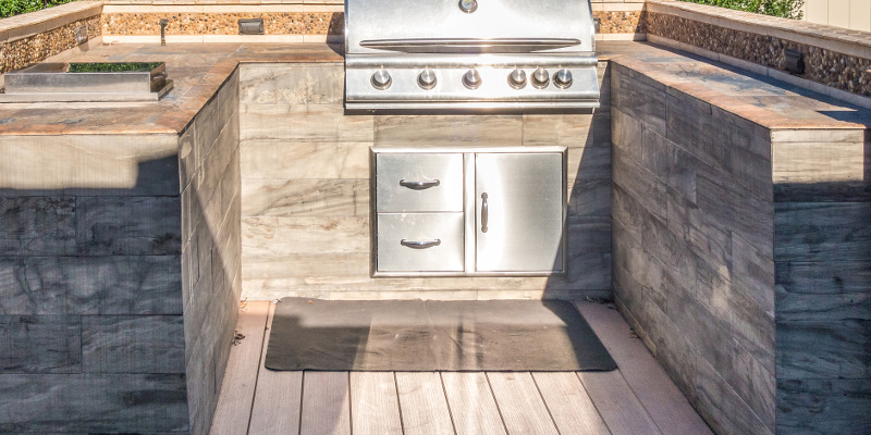 Make This Coming Summer Your Best Ever with a New Backyard Outdoor Kitchen