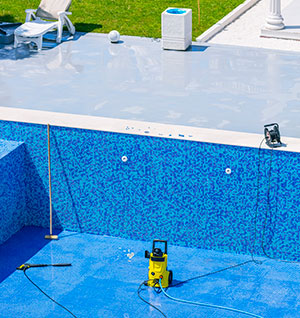 What to Expect During Your Fiberglass Pool Repair